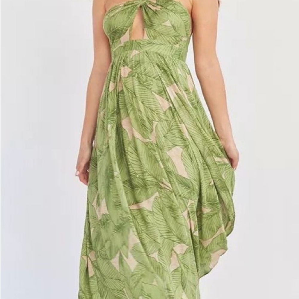 Kimchi Blue Strapless Green Leaf Dress